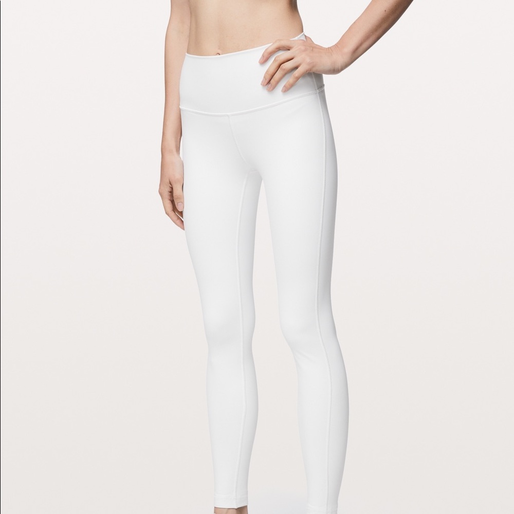White lululemon leggings